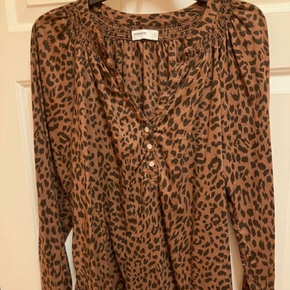 Sonoma Tops - Sonoma animal print top  XL